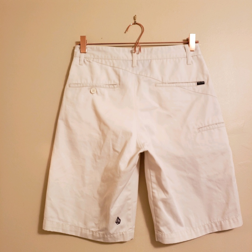 Volcom Shorts - Picture 2 of 3